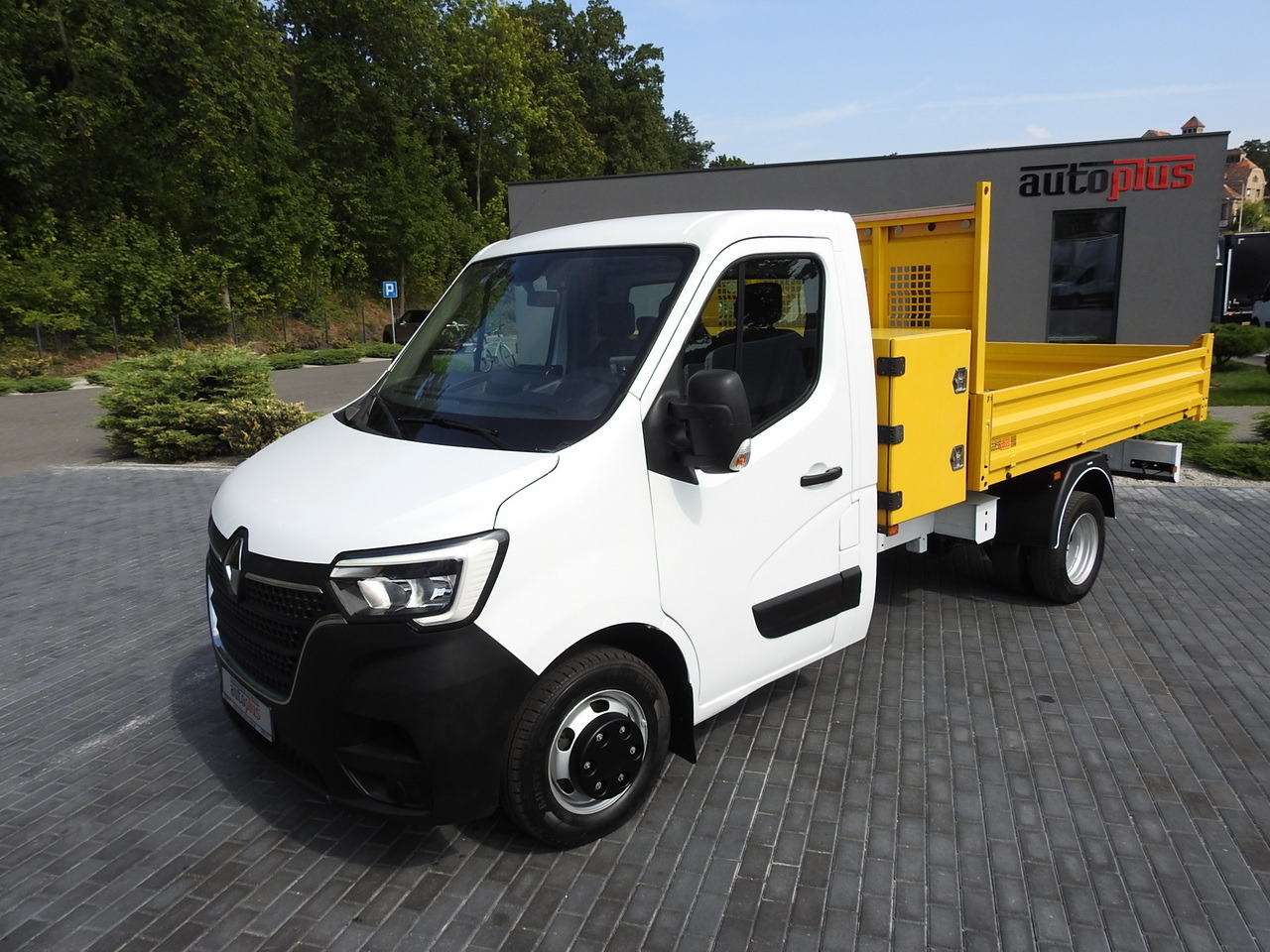 Малотоннажный самосвал RENAULT MASTER TIPPER CRUISE CONTROL NAVIGATION AIR CONDITIONING LED LIGHTS TWIN WHEELS LOAD WEIGHT 145HP: фото 21