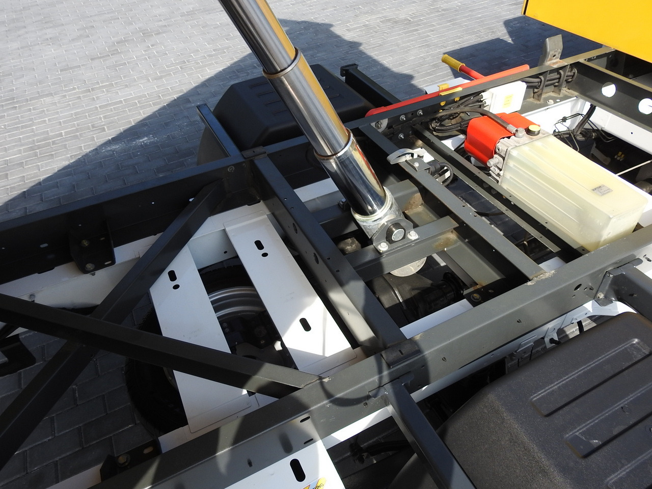 Малотоннажный самосвал RENAULT MASTER TIPPER CRUISE CONTROL NAVIGATION AIR CONDITIONING LED LIGHTS TWIN WHEELS LOAD WEIGHT 145HP: фото 30