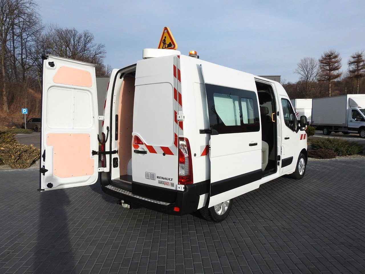 Renault MASTER KASTENWAGEN DOPPELKABINE 7 SITZE TEMPOMAT - Цельнометаллический фургон, Грузопассажирский фургон: фото 3 Renault MASTER KASTENWAGEN DOPPELKABINE 7 SITZE TEMPOMAT - Цельнометаллический фургон, Грузопассажирский фургон: фото 3