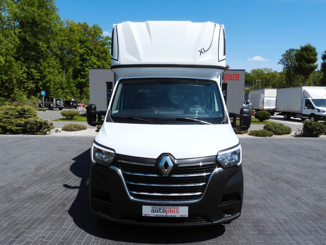 Renault MASTER PRITSCHE PLANE 10 PALETTEN WEBASTO A/C - Тентованный фургон: фото 5 Renault MASTER PRITSCHE PLANE 10 PALETTEN WEBASTO A/C - Тентованный фургон: фото 5