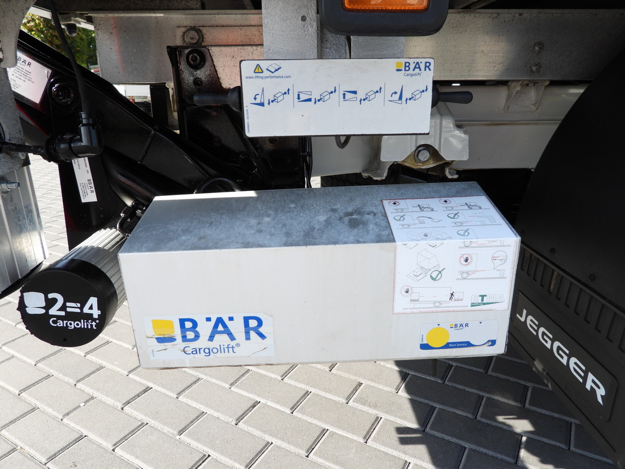 Тентованный фургон VOLKSWAGEN CRAFTER TARPAULIN LIFT 8 PALLETS CRUISE CONTROL LED LIGHTS TWIN WHEELS AIR CONDITIONING 180HP: фото 17 Тентованный фургон VOLKSWAGEN CRAFTER TARPAULIN LIFT 8 PALLETS CRUISE CONTROL LED LIGHTS TWIN WHEELS AIR CONDITIONING 180HP: фото 17