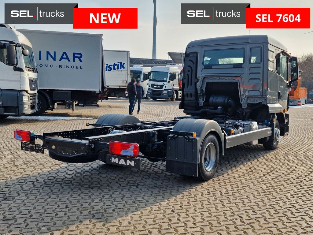MAN TGL 8.250 4x2 BB / Nebenabtrieb/NEU/Euro 6E MAN TGL 8.250 4x2 BB / Nebenabtrieb/NEU/Euro 6E - Грузовик-шасси: фото 5 MAN TGL 8.250 4x2 BB / Nebenabtrieb/NEU/Euro 6E MAN TGL 8.250 4x2 BB / Nebenabtrieb/NEU/Euro 6E - Грузовик-шасси: фото 5
