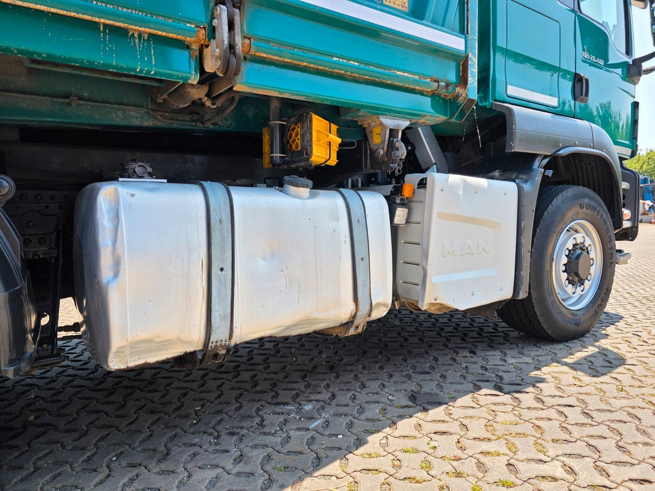 Самосвал, Автоманипулятор MAN TGS 28.480 6X4H-4 BL /HIAB /Fernbed. / Lenkachse: фото 10