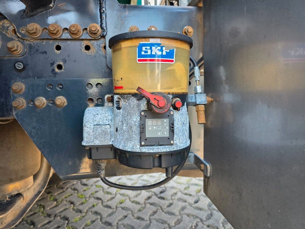 Самосвал, Автоманипулятор MAN TGS 28.480 6X4H-4 BL /HIAB /Fernbed. / Lenkachse: фото 13