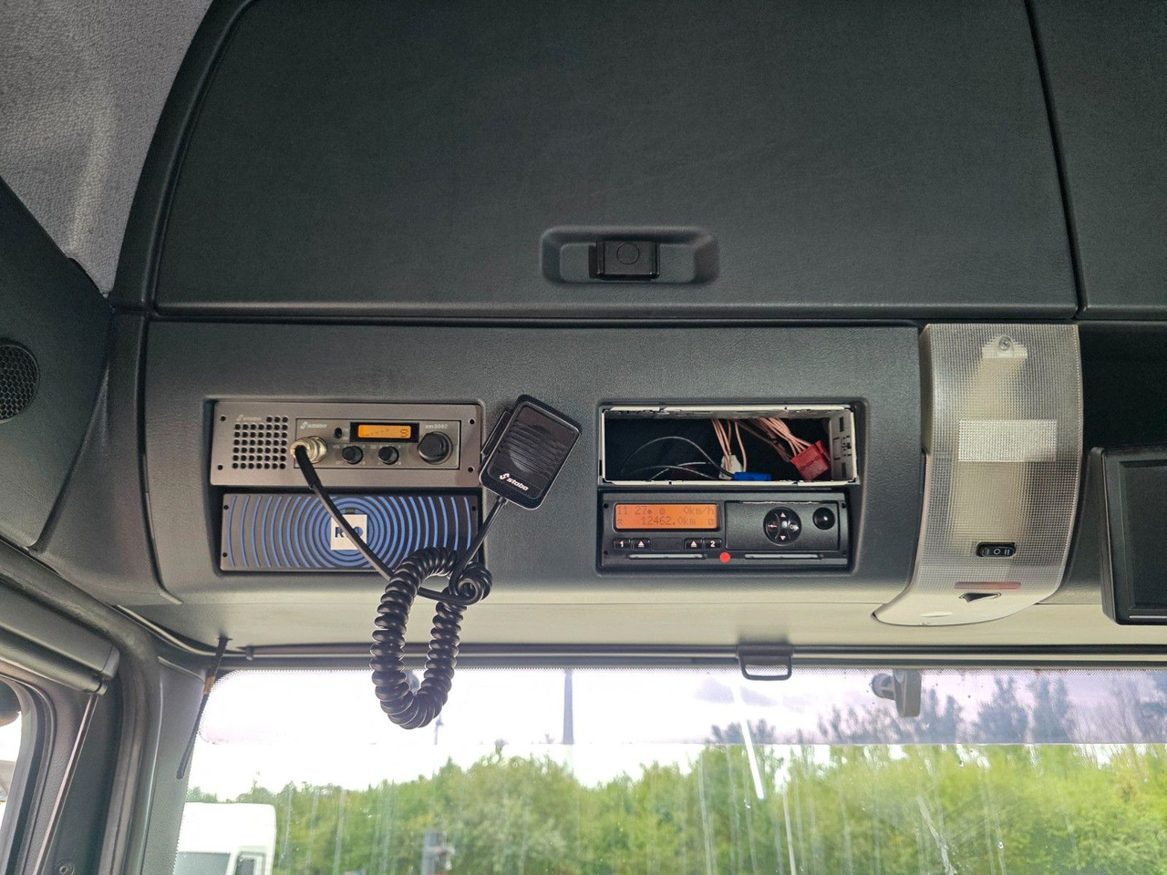 Автоманипулятор MAN TGX 24.440 6X2-2 LL-U / Intarder / HMF / Fernb.: фото 31 Автоманипулятор MAN TGX 24.440 6X2-2 LL-U / Intarder / HMF / Fernb.: фото 31