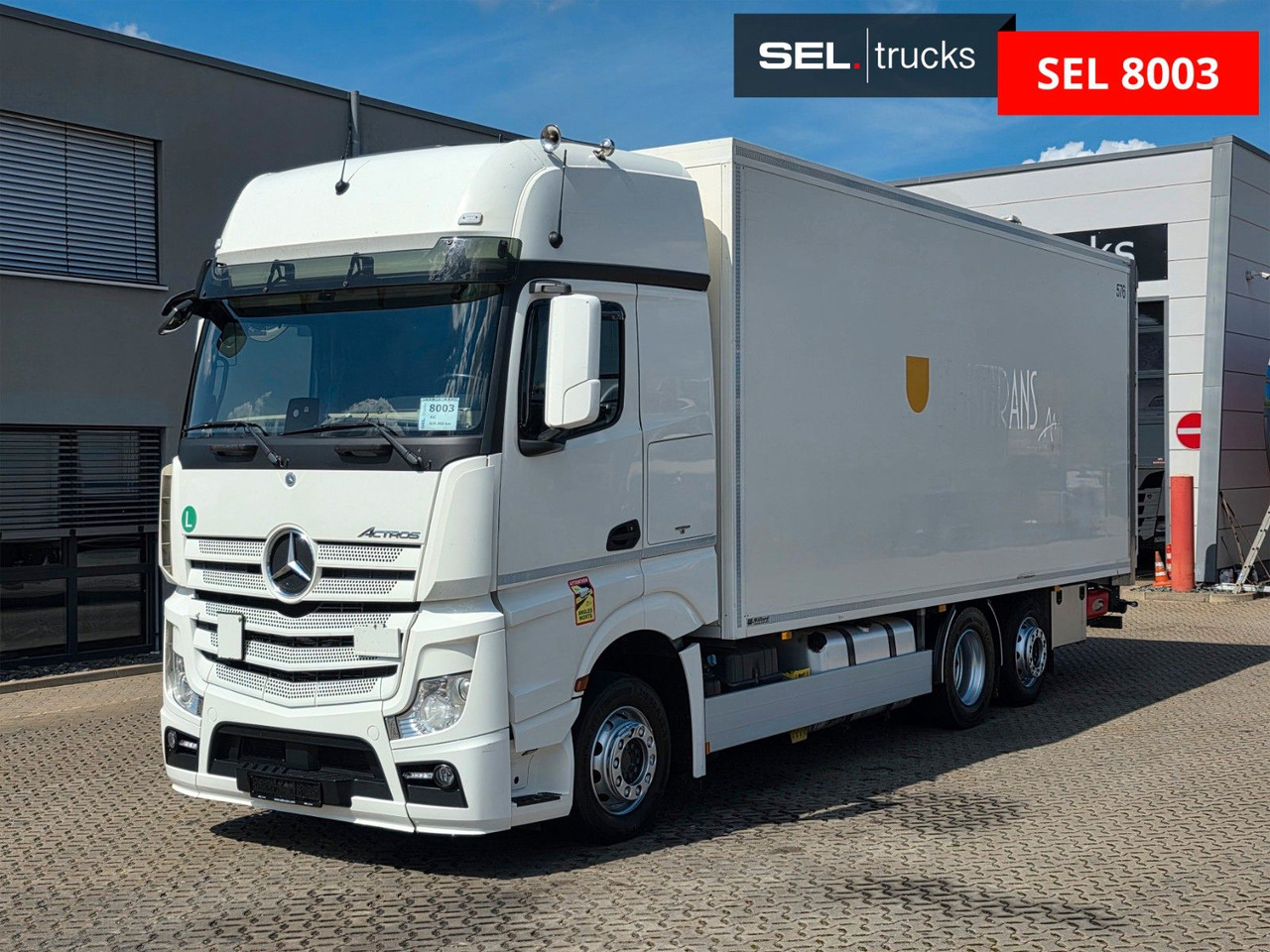 Mercedes-Benz Actros 2551 /Retarder/Ldbw/Konvekta/Lenkachse - Грузовик с закрытым кузовом: фото 1 Mercedes-Benz Actros 2551 /Retarder/Ldbw/Konvekta/Lenkachse - Грузовик с закрытым кузовом: фото 1