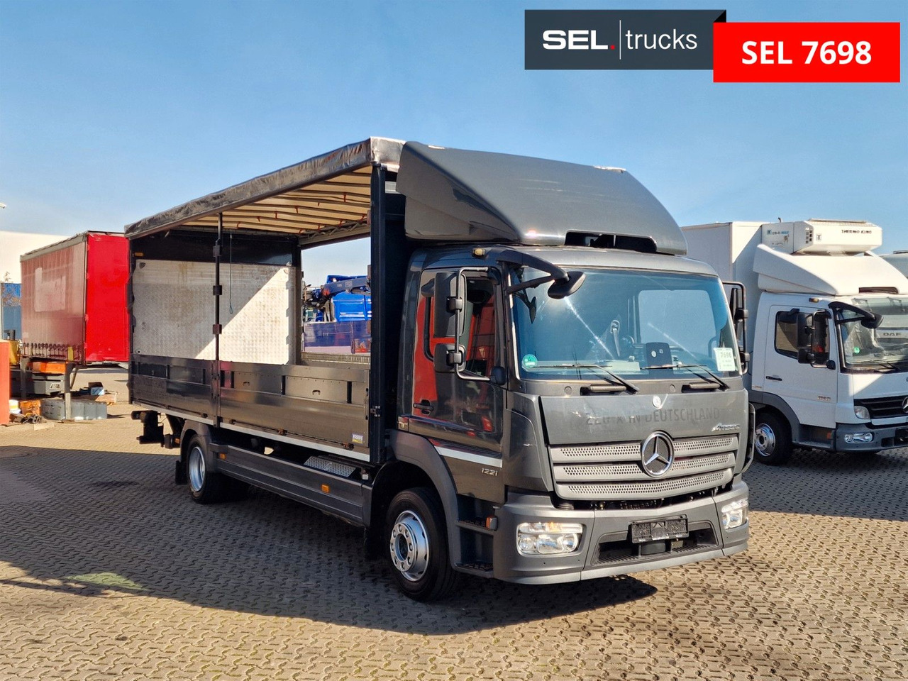 Mercedes-Benz Atego 1221 / Ladebordwand - Тентованный грузовик: фото 3 Mercedes-Benz Atego 1221 / Ladebordwand - Тентованный грузовик: фото 3