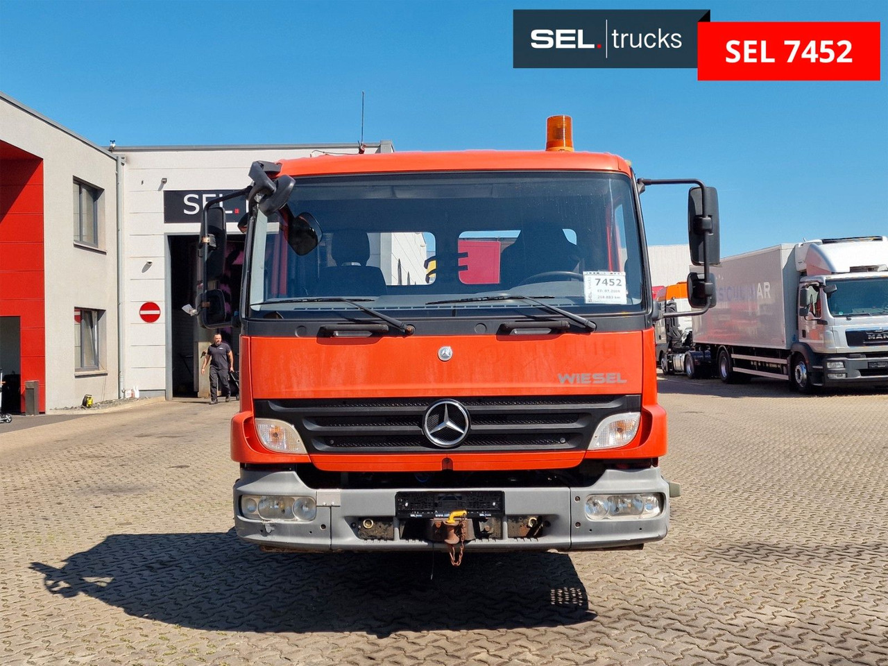 Mercedes-Benz KAMAG WBH 25 / Umsetzer / Wiesel / Rangierer - Грузовик-контейнеровоз/ Сменный кузов: фото 2 Mercedes-Benz KAMAG WBH 25 / Umsetzer / Wiesel / Rangierer - Грузовик-контейнеровоз/ Сменный кузов: фото 2