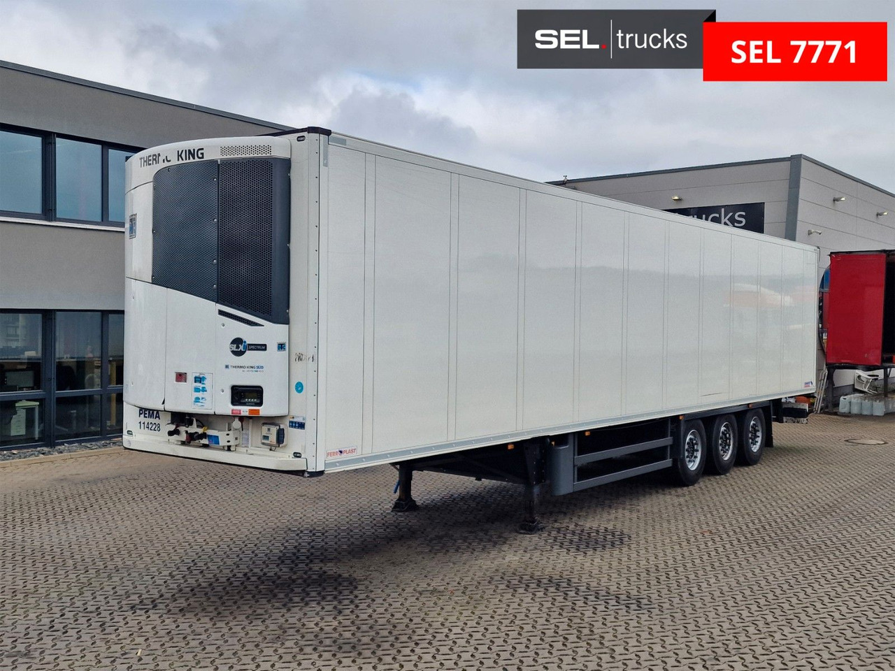 Schmitz Cargobull SKO 24/L 13.4 FP 45 COOL/Trennwand + Doppelverd. - Полуприцеп-рефрижератор: фото 2 Schmitz Cargobull SKO 24/L 13.4 FP 45 COOL/Trennwand + Doppelverd. - Полуприцеп-рефрижератор: фото 2