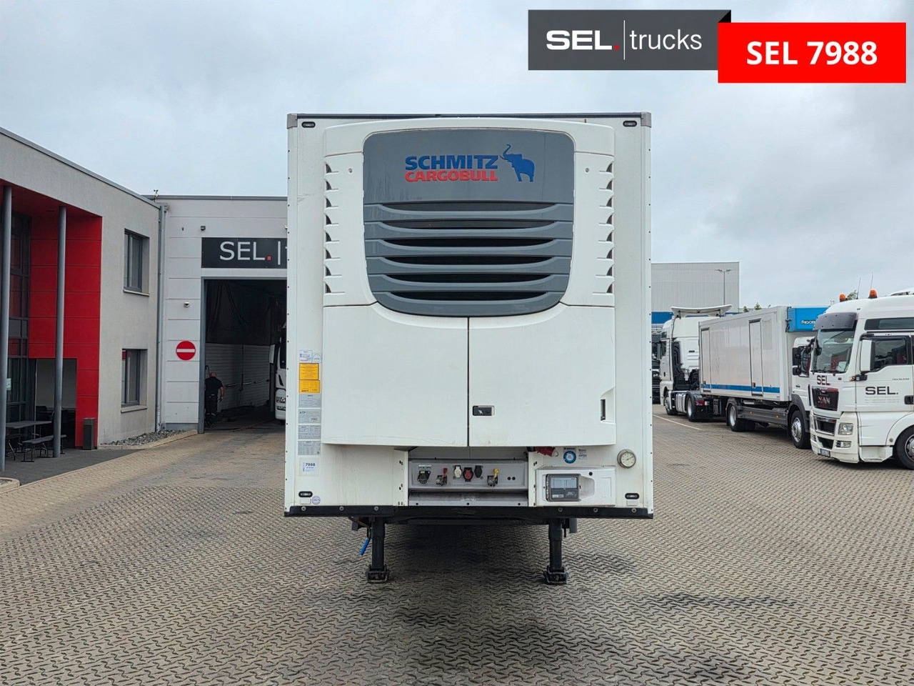 Schmitz Cargobull SKO 24/L 13.4 FP COOL V7 / FRC 06.2025 / Liftach - Полуприцеп-рефрижератор: фото 2 Schmitz Cargobull SKO 24/L 13.4 FP COOL V7 / FRC 06.2025 / Liftach - Полуприцеп-рефрижератор: фото 2