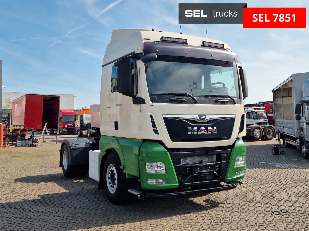 MAN TGX 18.460 4X2 BLS / Retarder / PTO / Standklima - Тягач: фото 3 MAN TGX 18.460 4X2 BLS / Retarder / PTO / Standklima - Тягач: фото 3