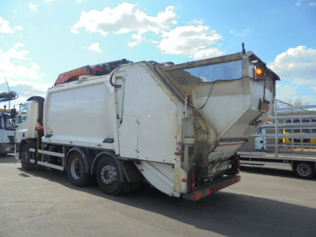 DAF FAN CF75-250 6X2 - Мусоровоз: фото 4 DAF FAN CF75-250 6X2 - Мусоровоз: фото 4