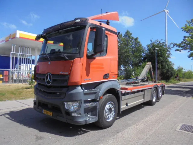 Mercedes-Benz Antos 2845 6X2 NL TRUCK APK -TUV 13-04-2026 - Крюковой мультилифт: фото 1 Mercedes-Benz Antos 2845 6X2 NL TRUCK APK -TUV 13-04-2026 - Крюковой мультилифт: фото 1
