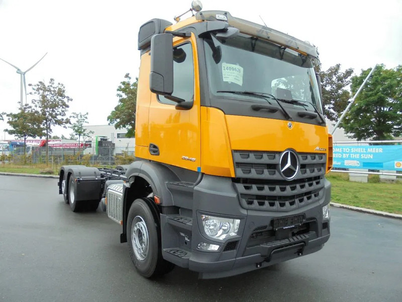 Mercedes-Benz Arocs AROCS 2848 6X2 MET FABRIEKS GARANTIE - Грузовик-шасси: фото 2 Mercedes-Benz Arocs AROCS 2848 6X2 MET FABRIEKS GARANTIE - Грузовик-шасси: фото 2
