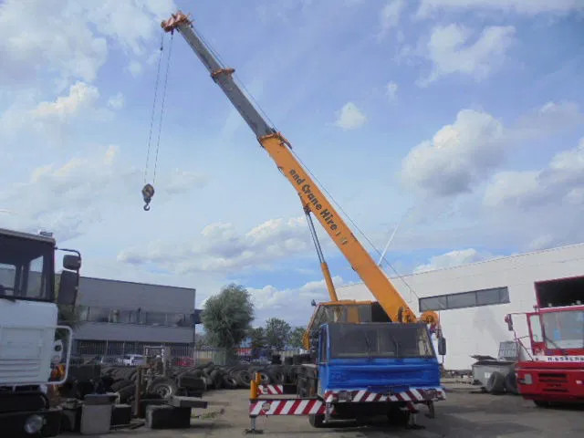 PPM ATT 350 4X4X4 - Вседорожный кран: фото 1 PPM ATT 350 4X4X4 - Вседорожный кран: фото 1