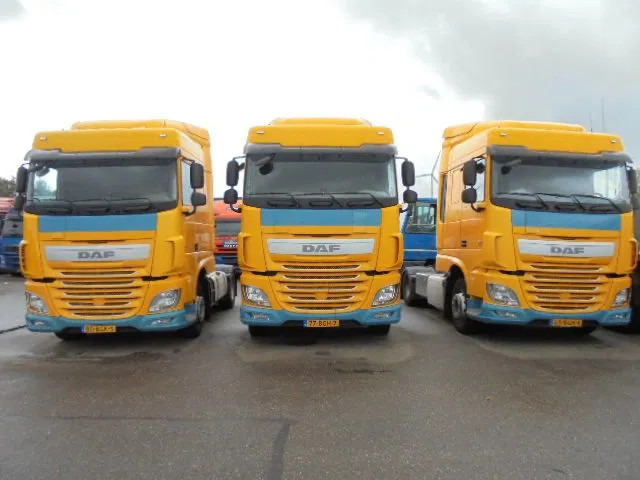 DAF XF 440 22 UNITS - Тягач: фото 2 DAF XF 440 22 UNITS - Тягач: фото 2