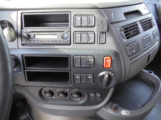 Тягач DAF XF 440: фото 14