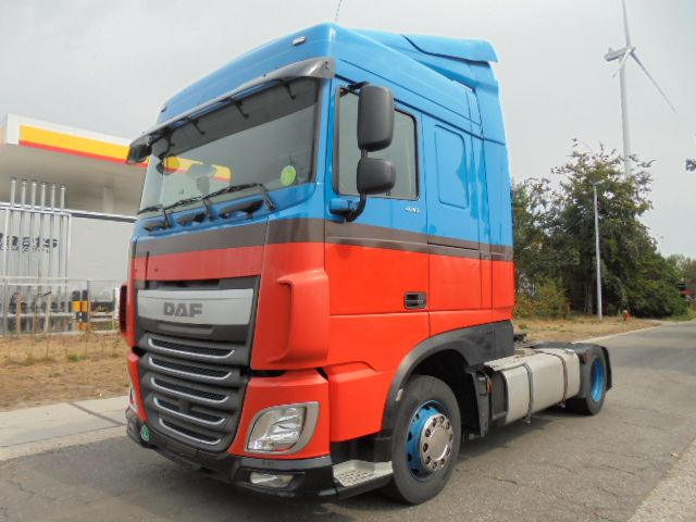 DAF XF 440 MEGA - Тягач: фото 1 DAF XF 440 MEGA - Тягач: фото 1
