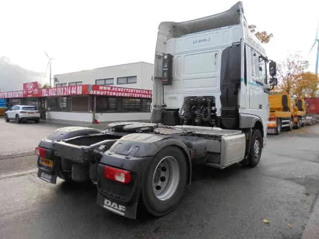 DAF XF 440 SPACE CAB - Тягач: фото 4 DAF XF 440 SPACE CAB - Тягач: фото 4