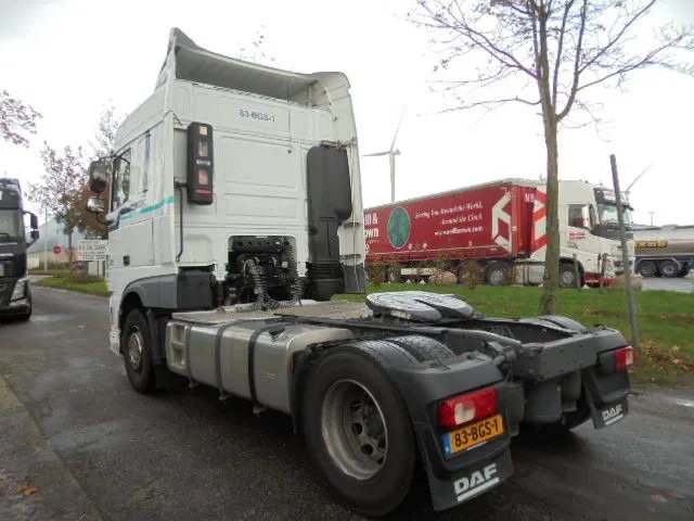 DAF XF 440 SPACE CAB - Тягач: фото 5 DAF XF 440 SPACE CAB - Тягач: фото 5