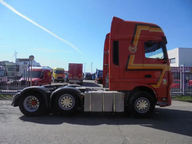DAF XF 460 NL TRUCK - Тягач: фото 4 DAF XF 460 NL TRUCK - Тягач: фото 4
