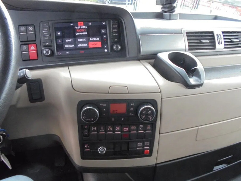 Тягач MAN TGX 18.420: фото 12