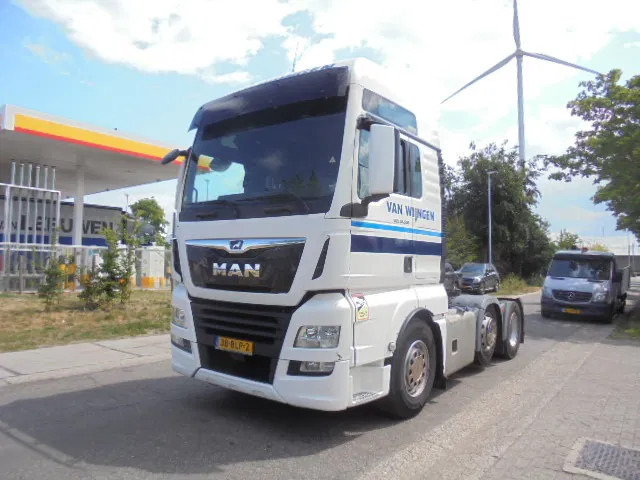 MAN TGX 26.500 XXL TUV APK 03-26 NL TRUCK 16X IN STOCK - Тягач: фото 1 MAN TGX 26.500 XXL TUV APK 03-26 NL TRUCK 16X IN STOCK - Тягач: фото 1
