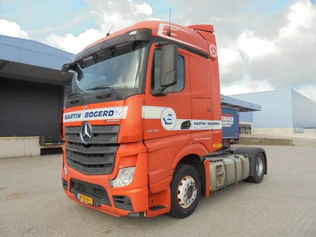 Mercedes-Benz Actros 1840 - Тягач: фото 1 Mercedes-Benz Actros 1840 - Тягач: фото 1