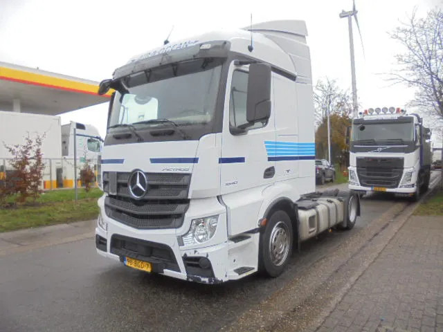 Mercedes-Benz Actros 1840 LS NL TRUCK - Тягач: фото 1 Mercedes-Benz Actros 1840 LS NL TRUCK - Тягач: фото 1