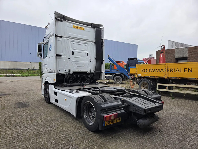 Mercedes-Benz Actros 1842 LS CABINE SCHADE NL TRUCK - Тягач: фото 4 Mercedes-Benz Actros 1842 LS CABINE SCHADE NL TRUCK - Тягач: фото 4
