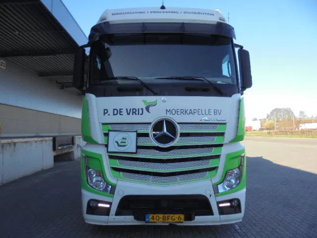 Mercedes-Benz Actros 1842 LS NL TRUCK - Тягач: фото 2 Mercedes-Benz Actros 1842 LS NL TRUCK - Тягач: фото 2