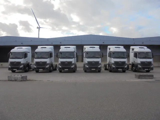 Mercedes-Benz Actros 1943 BELGIUM REGISTRATION TUV 06-2026 - Тягач: фото 5 Mercedes-Benz Actros 1943 BELGIUM REGISTRATION TUV 06-2026 - Тягач: фото 5