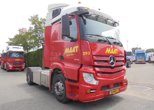 Mercedes-Benz Actros 1943 LS EUR6 - Тягач: фото 3 Mercedes-Benz Actros 1943 LS EUR6 - Тягач: фото 3