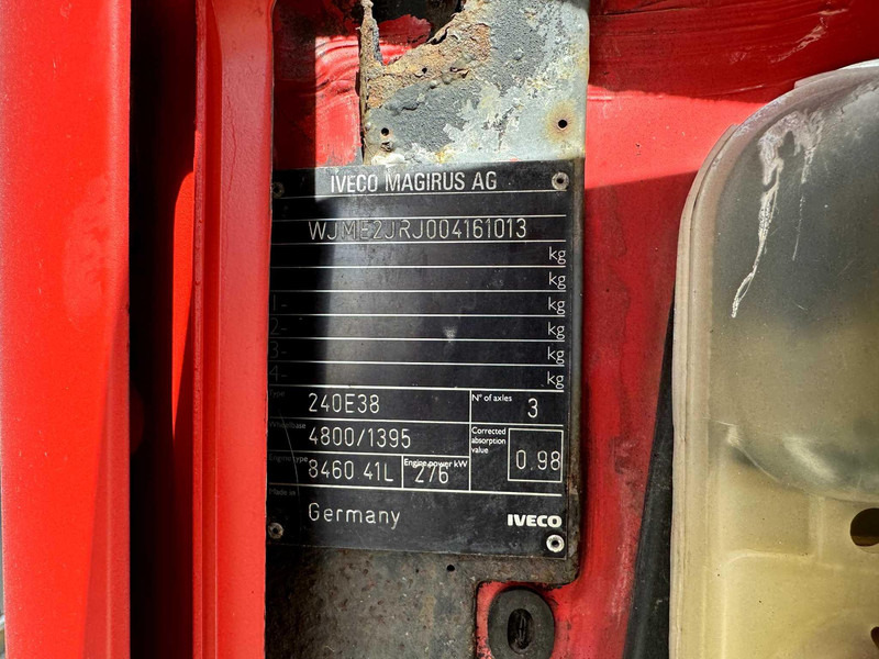 Тягач Iveco Eurotech 240E38 6x2: фото 15