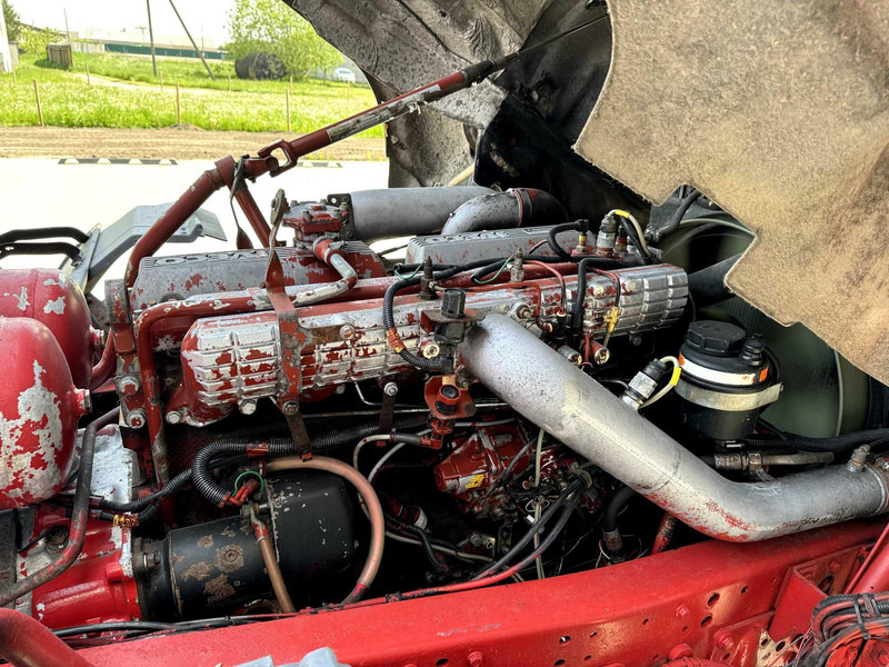 Тягач Iveco Eurotech 240E38 6x2: фото 17