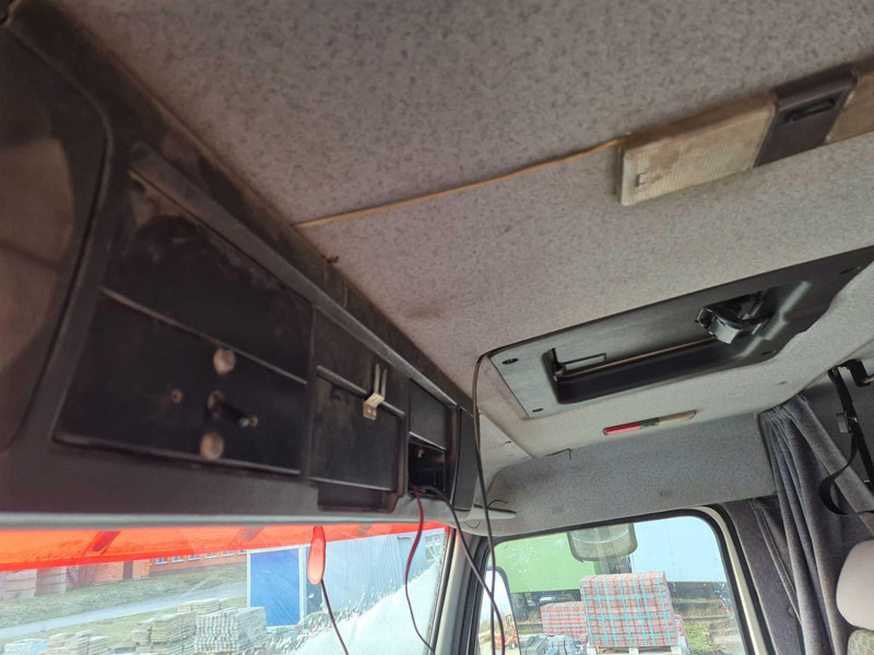 Тягач Volvo Fh12.420: фото 13 Тягач Volvo Fh12.420: фото 13