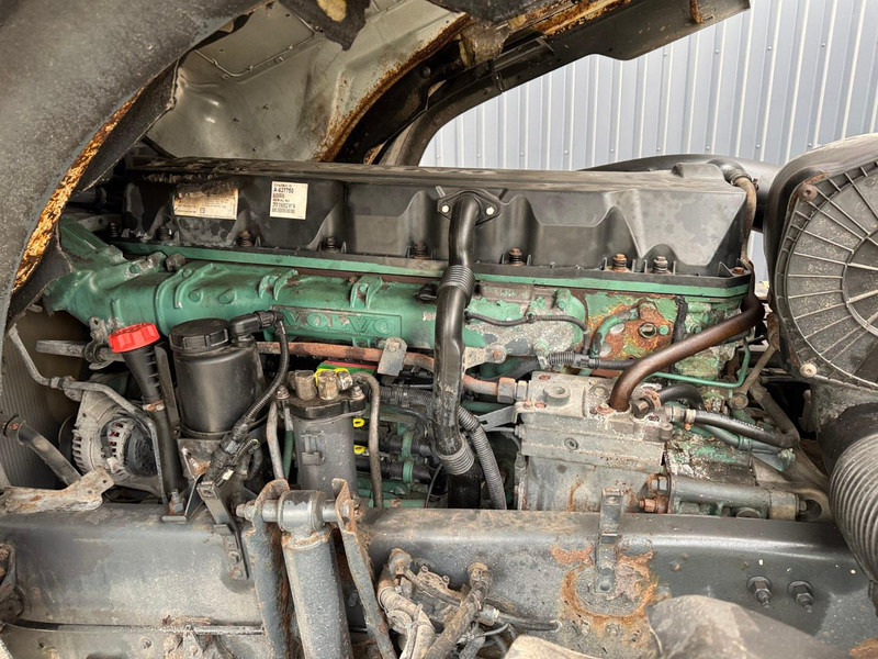 Грузовик-цистерна для транспортировки молока Volvo FM 400: фото 20