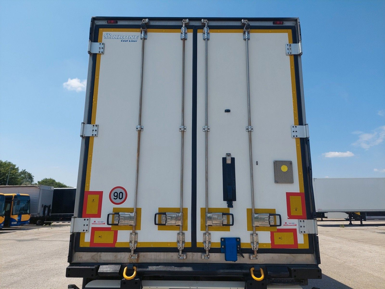 Krone SD Thermo King SLXi 300 Doppelstock - Полуприцеп-рефрижератор: фото 5 Krone SD Thermo King SLXi 300 Doppelstock - Полуприцеп-рефрижератор: фото 5