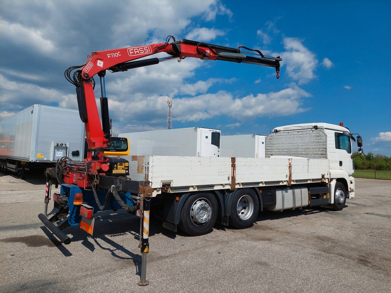MAN GA 26.320 6X2-2 BL + Kran Fassi F110AC22 - Грузовик бортовой/ Платформа, Автоманипулятор: фото 4 MAN GA 26.320 6X2-2 BL + Kran Fassi F110AC22 - Грузовик бортовой/ Платформа, Автоманипулятор: фото 4