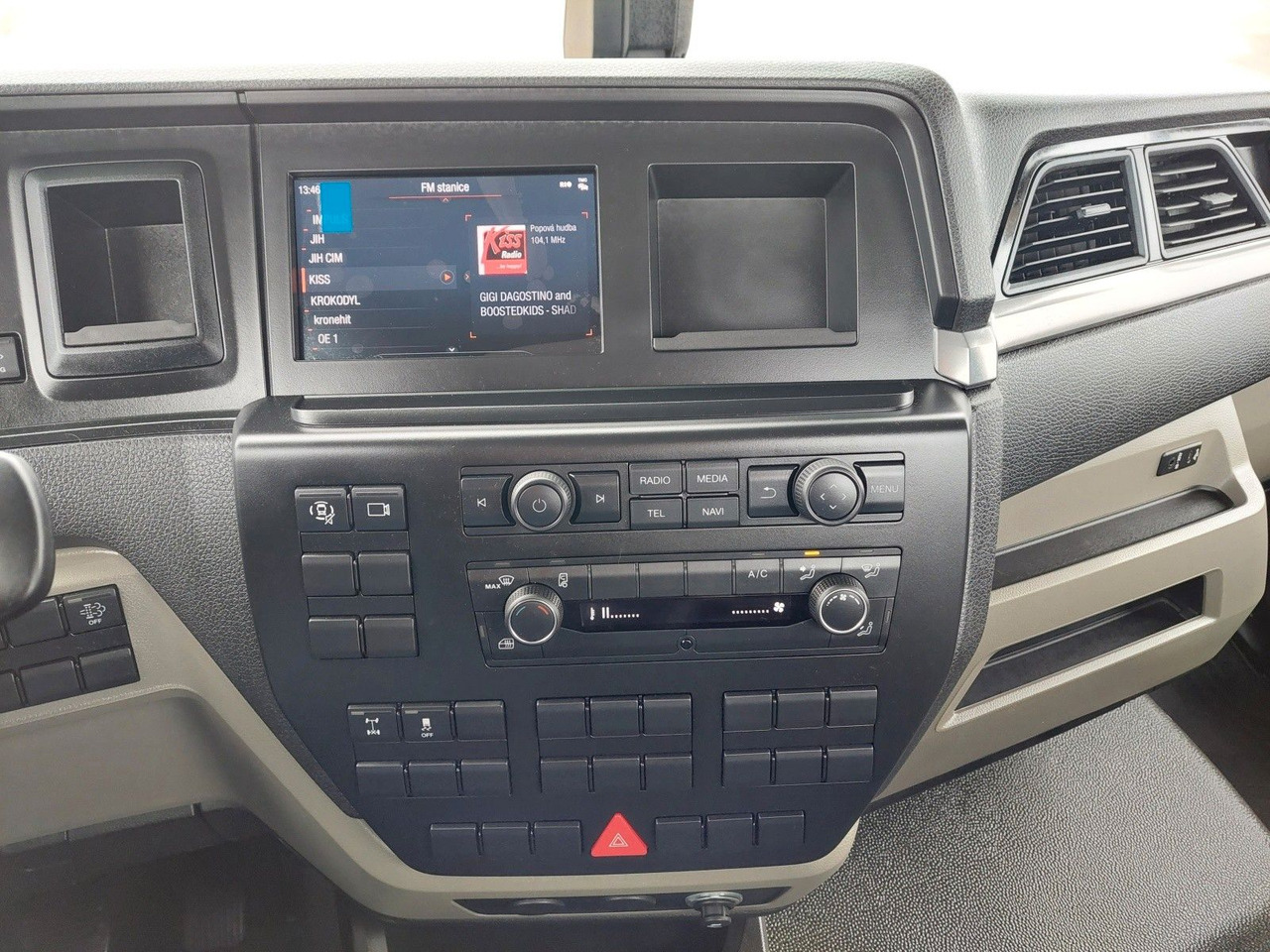 Крюковой мультилифт MAN TG3 TGL 12.190 BB 4x2: фото 18