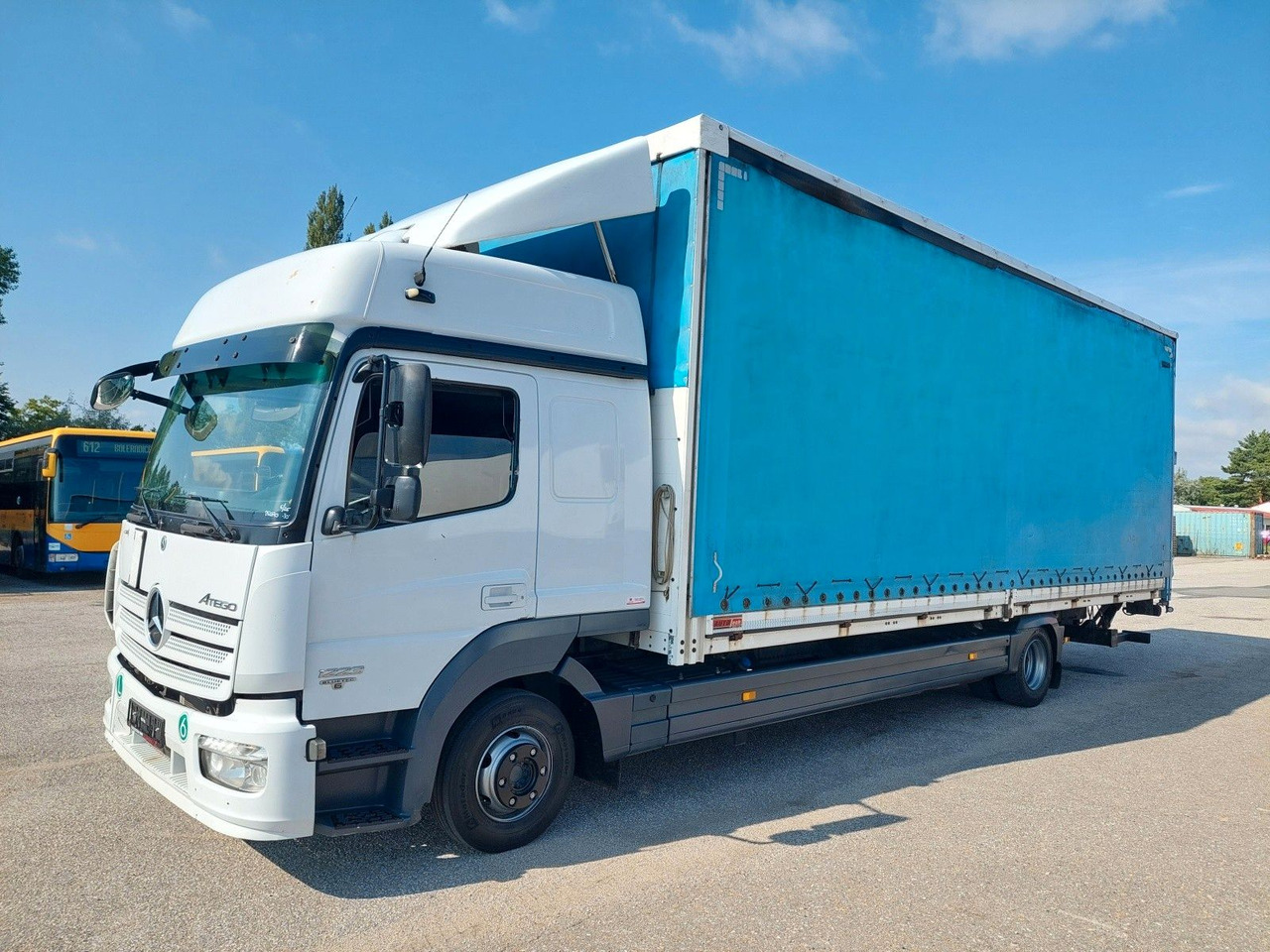 Mercedes-Benz Atego 1223 L/NR - Тентованный грузовик: фото 1 Mercedes-Benz Atego 1223 L/NR - Тентованный грузовик: фото 1