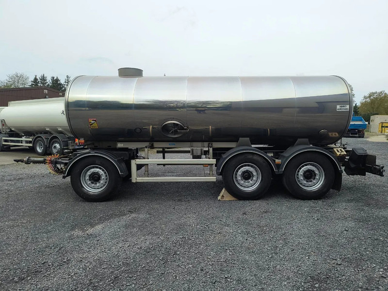 Прицеп-цистерна для транспортировки молока ETA INSULATED INOX TANK 16500L: фото 8 Прицеп-цистерна для транспортировки молока ETA INSULATED INOX TANK 16500L: фото 8