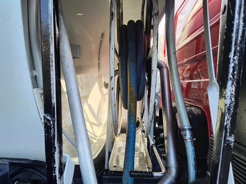 Грузовик-цистерна Renault Premium 320 USED OIL - 13000 L: фото 14