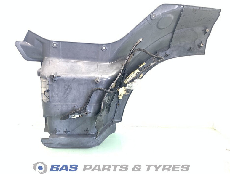 DAF CF Euro 6 Opstap Rechts DAF 1835113 - Кузов и экстерьер для Грузовиков: фото 2 DAF CF Euro 6 Opstap Rechts DAF 1835113 - Кузов и экстерьер для Грузовиков: фото 2