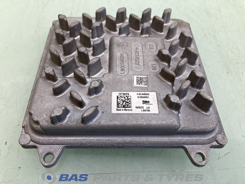 DAF Koplamp controller DAF 2318519 - Передняя фара для Грузовиков: фото 1 DAF Koplamp controller DAF 2318519 - Передняя фара для Грузовиков: фото 1