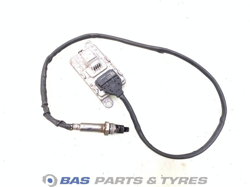 DAF NOx sensor DAF 2399892 - Сенсор для Грузовиков: фото 1 DAF NOx sensor DAF 2399892 - Сенсор для Грузовиков: фото 1