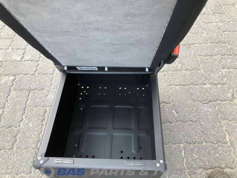 MAN Bijrijdersstoel MAN 81623076550 - Сиденье для Грузовиков: фото 5 MAN Bijrijdersstoel MAN 81623076550 - Сиденье для Грузовиков: фото 5