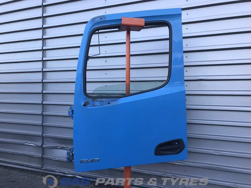 Mercedes-Benz Actros MP4 - Дверь и запчасти для Грузовиков: фото 1 Mercedes-Benz Actros MP4 - Дверь и запчасти для Грузовиков: фото 1