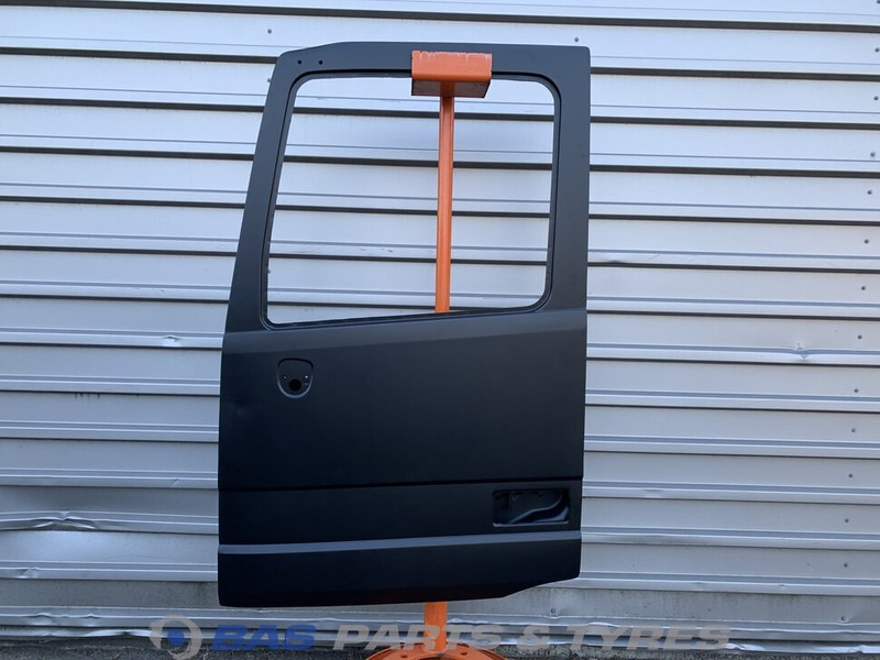 Mercedes-Benz Actros MP4 - Дверь и запчасти для Грузовиков: фото 1 Mercedes-Benz Actros MP4 - Дверь и запчасти для Грузовиков: фото 1