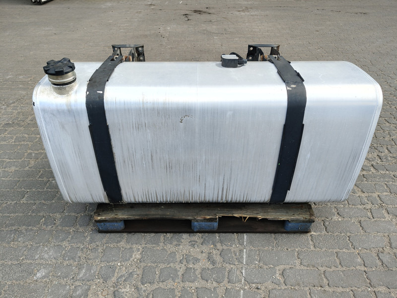 Renault Brandstoftank Renault 610 Liter G0000171 - Топливный бак для Грузовиков: фото 1 Renault Brandstoftank Renault 610 Liter G0000171 - Топливный бак для Грузовиков: фото 1